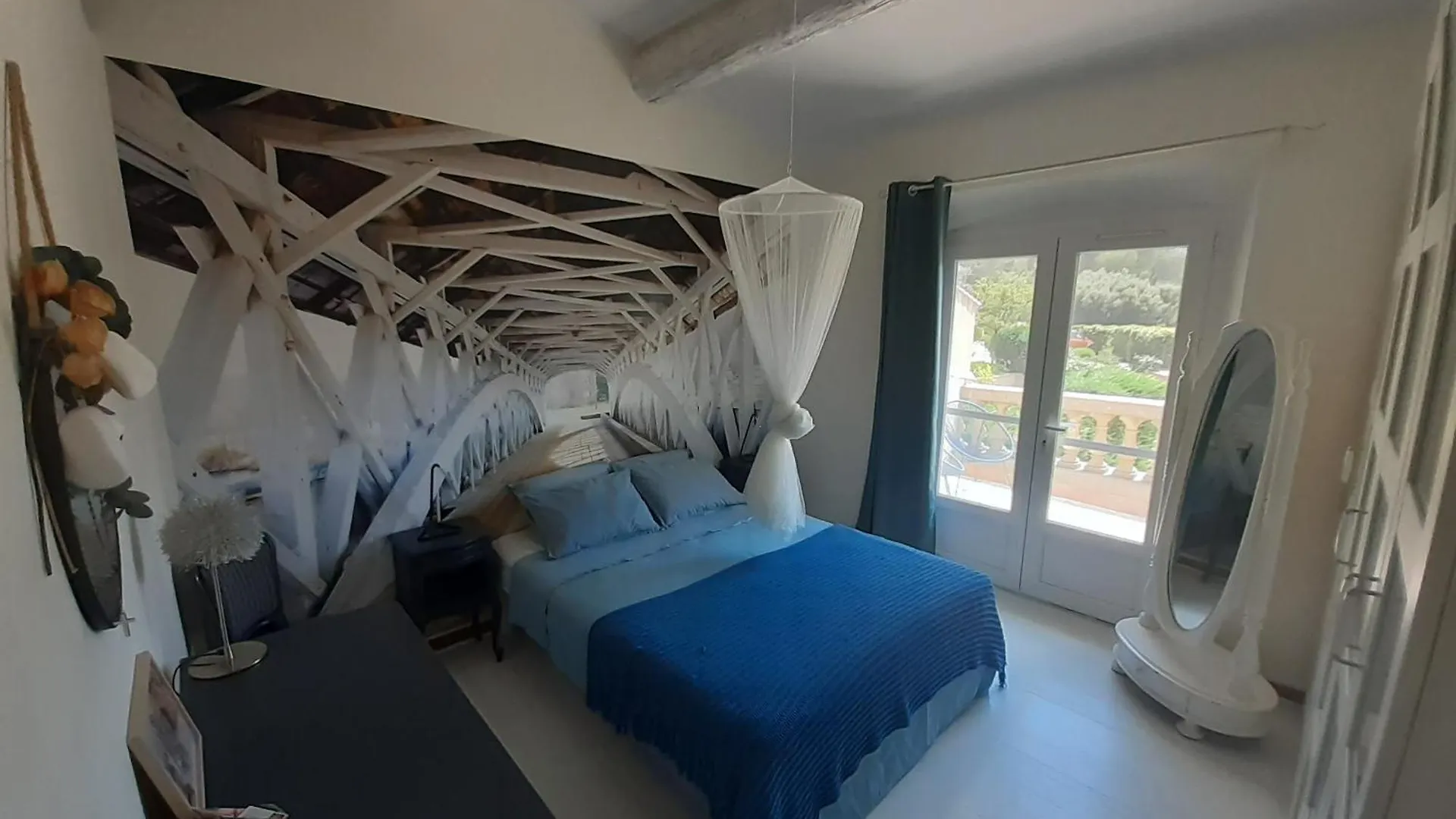 Holiday home Au Pied Du Luberon Villa Les Taillades