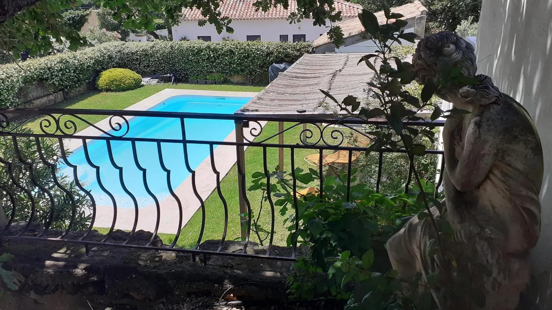 Au Pied Du Luberon Villa Les Taillades